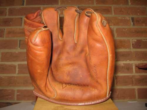 Sid Gordon Dubow 1622G Front